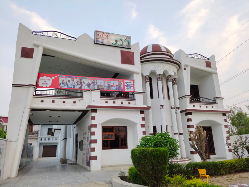 Cover photo of 𝘼𝙮𝙪𝙨𝙝 𝙎𝙥𝙚𝙚𝙘𝙝 & 𝙃𝙚𝙖𝙧𝙞𝙣𝙜 𝘾𝙡𝙞𝙣𝙞𝙘-Best Speech Therapy Centre|Autism Treatment|Hearing Aid Centre in Nawanshahr